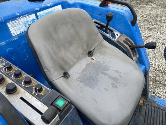 ISEKI トラクター TU245F