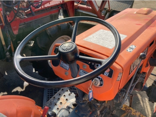 KUBOTA トラクター B7001