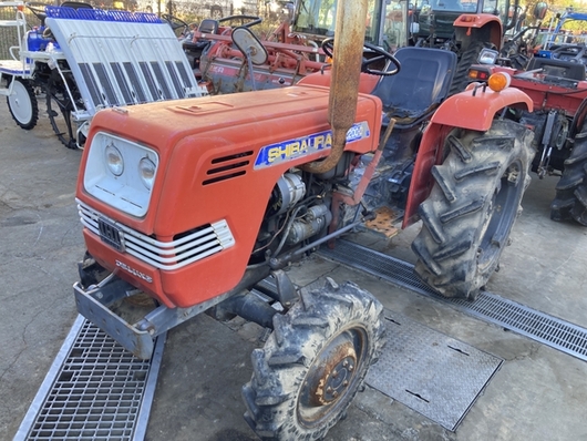 SHIBAURA トラクター SD2000D
