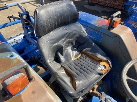 ISEKI トラクター TU2100F
