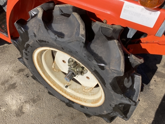 KUBOTA トラクター GB15