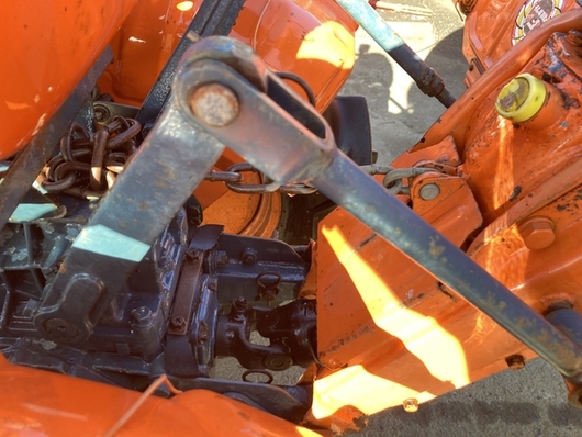 KUBOTA トラクター B7001D