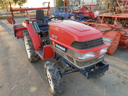 YANMAR トラクター F7D