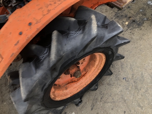 KUBOTA トラクター B6000D