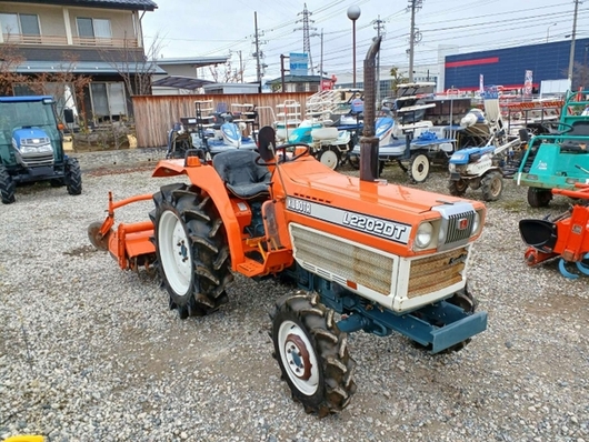 KUBOTA トラクター L2202DT