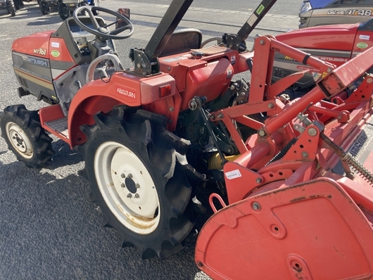MITSUBISHI トラクター MT161D