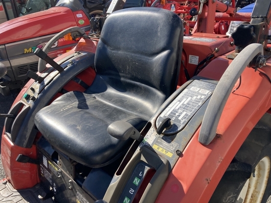 MITSUBISHI トラクター MT161D