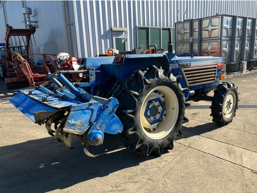 ISEKI トラクター TL3200F