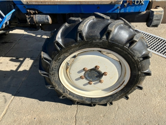 ISEKI トラクター TL3200F