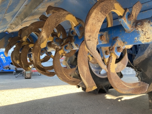 ISEKI トラクター AT37