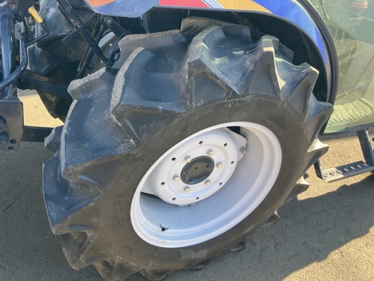 ISEKI トラクター AT37