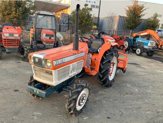 KUBOTA トラクター L2202DT