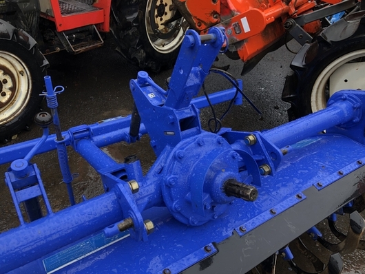 ISEKI トラクター TF23F