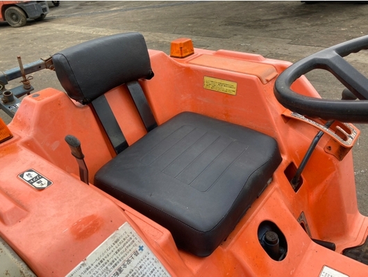 KUBOTA トラクター XB-1