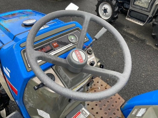 ISEKI トラクター TM15