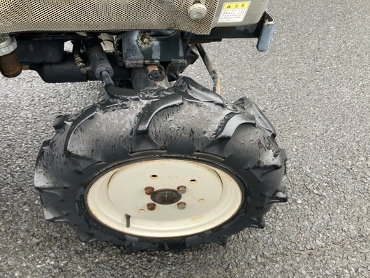 ISEKI トラクター TM15