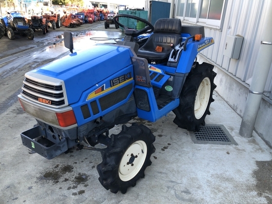ISEKI トラクター TU157F