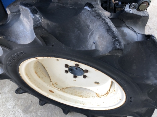 ISEKI トラクター TU157F