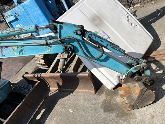  ミニ油圧ショベル 