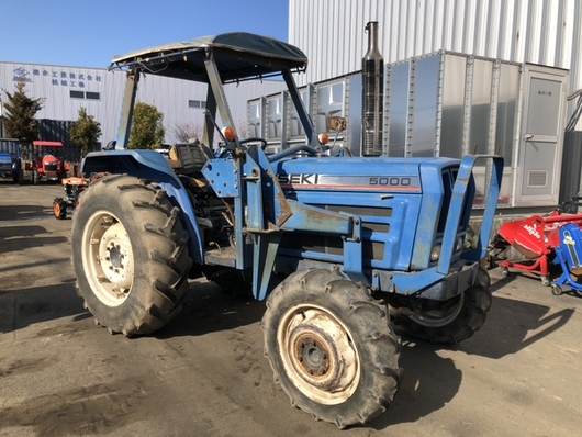 ISEKI トラクター T5000F
