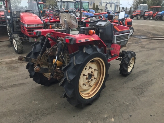 YANMAR トラクター F175