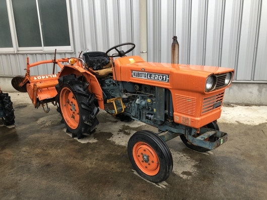 KUBOTA トラクター L2201