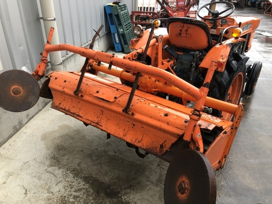 KUBOTA トラクター L2201