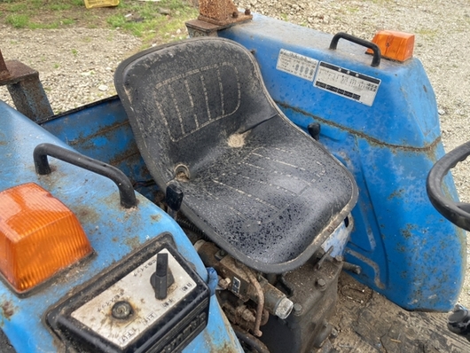 MITSUBISHI トラクター MT2501D