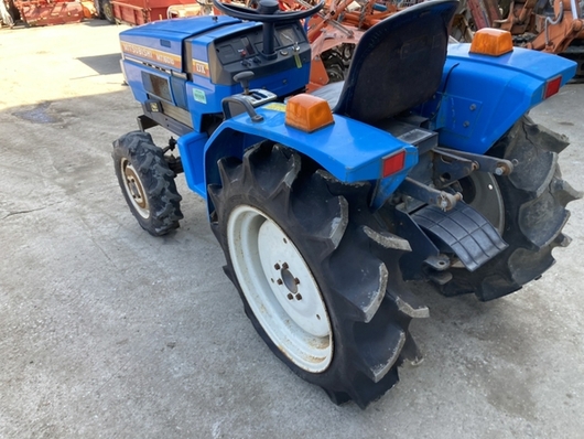 MITSUBISHI トラクター MT1601D