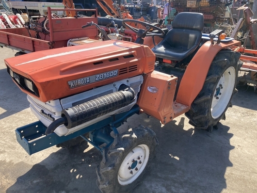 KUBOTA トラクター B1600