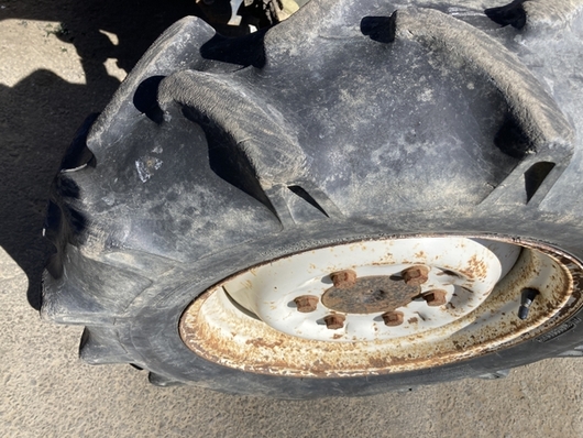 MITSUBISHI トラクター MT24