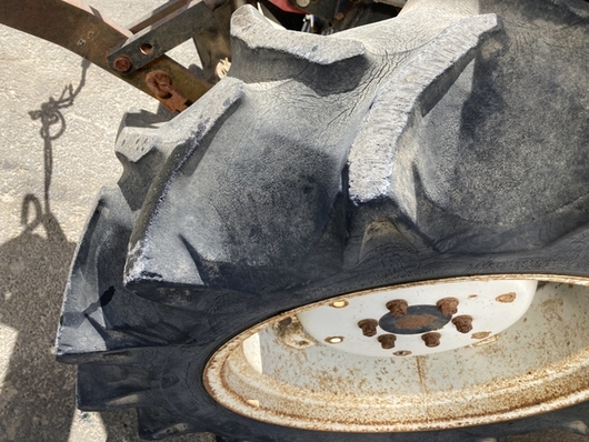 MITSUBISHI トラクター MT24