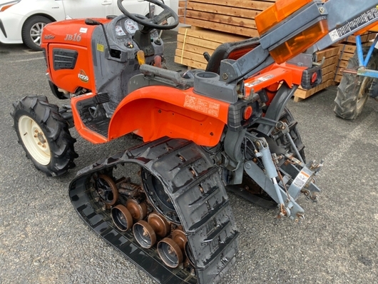 KUBOTA トラクター JB16