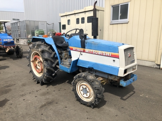 MITSUBISHI トラクター MT2501D