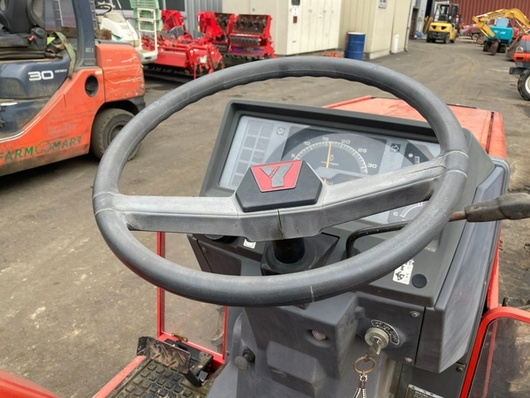 YANMAR トラクター F195