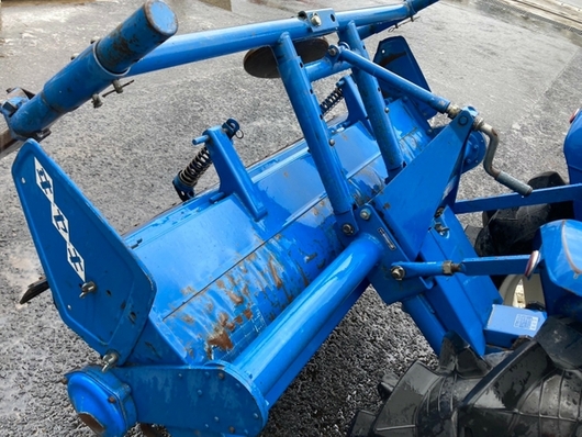 ISEKI トラクター TS1610