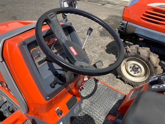 KUBOTA トラクター ASTE A-19