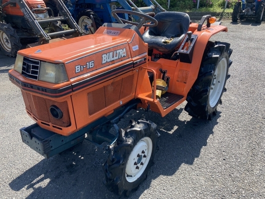 KUBOTA トラクター  B1-16D