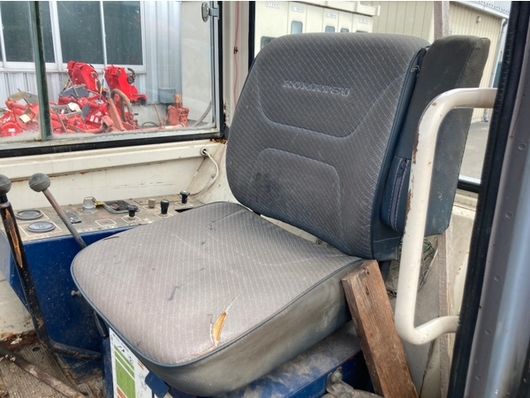 KOMATSU ユンボ PC10-6