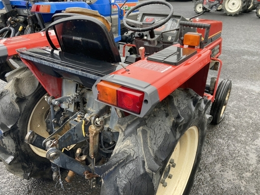 YANMAR トラクター F215D
