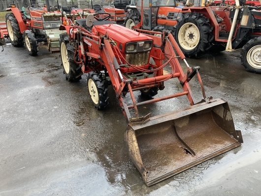 YANMAR トラクター YM1610D