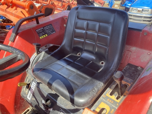 MITSUBISHI トラクター MT26