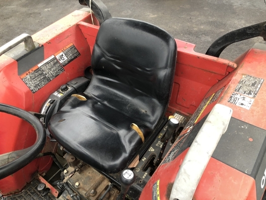 MITSUBISHI トラクター MT306
