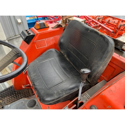 KUBOTA トラクター L1-195D