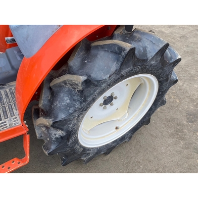 KUBOTA トラクター KB225