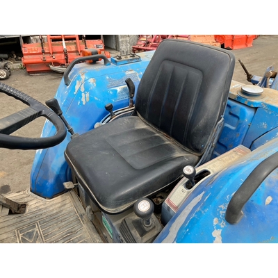 ISEKI トラクター TA210F