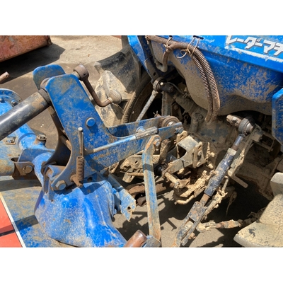 ISEKI トラクター TA210F