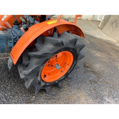 KUBOTA トラクター B5000