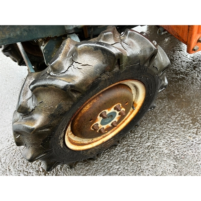 KUBOTA トラクター  B1702D