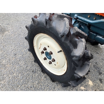 KUBOTA トラクター B1-15D